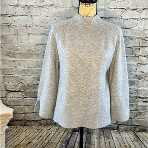 LOFT • SWEATER